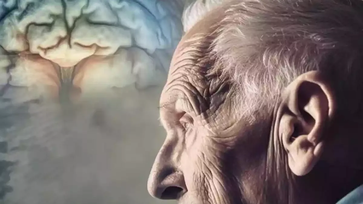 Perda auditiva não tratada eleva o risco de Alzheimer, diz estudo